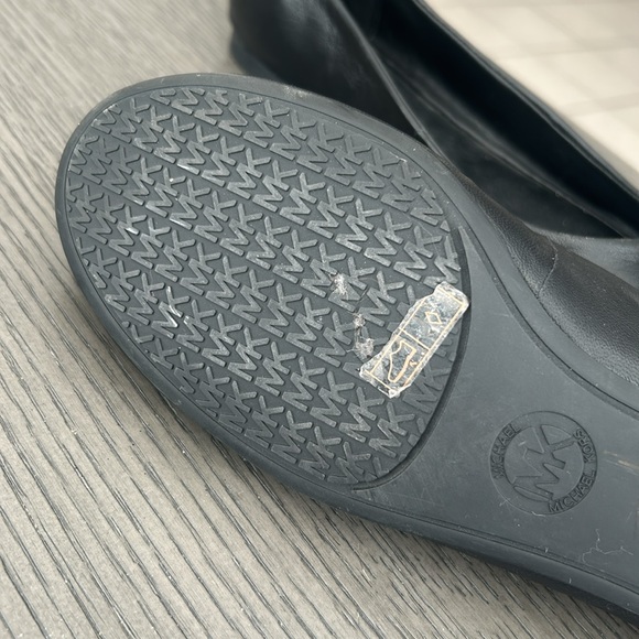 Michael Kors flats - Picture 3 of 6